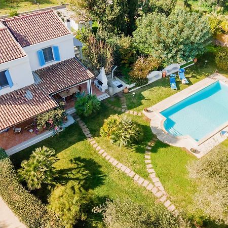 Alghero Villa Josephine Con Piscina E Parco Per 8 Ospiti Luaran gambar
