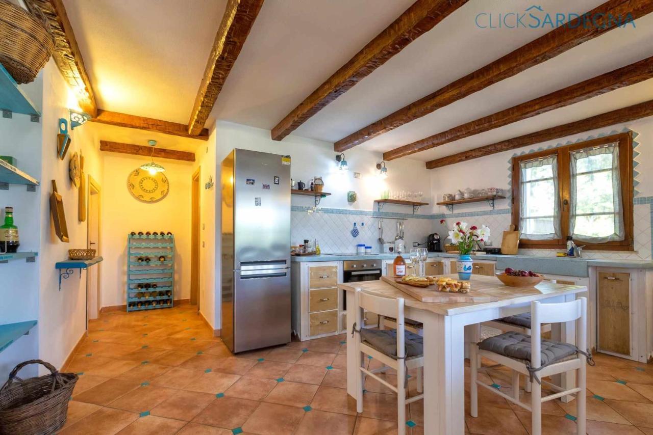 Alghero Villa Josephine Con Piscina E Parco Per 8 Ospiti Luaran gambar